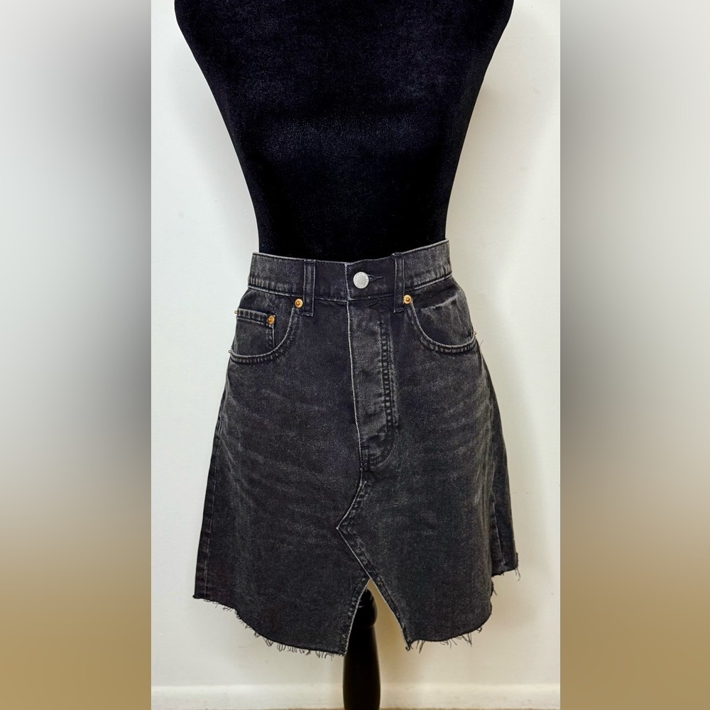 NWT Cheap Monday Organic cotton distressed black denim jean mini skirt Small - Picture 3 of 8